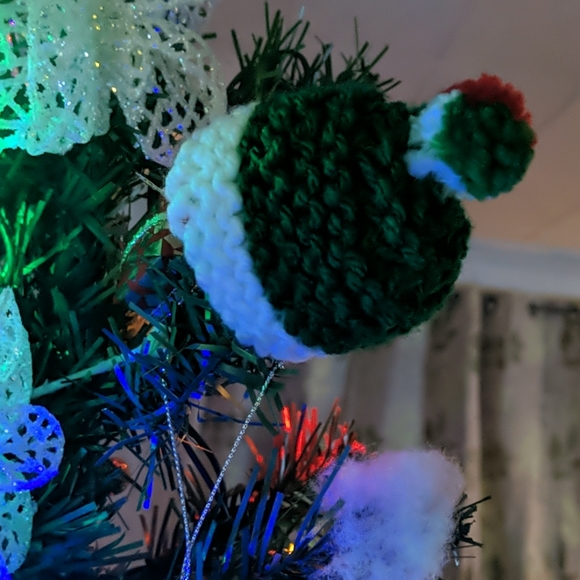 2/5$ Homemade Wool xmas ornaments - Picture 4 of 7